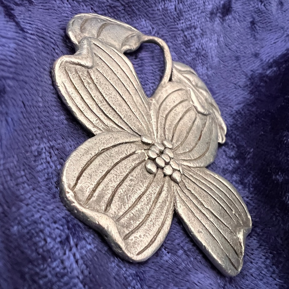 Beauceide Canada vintage pewter flower Pendant marked